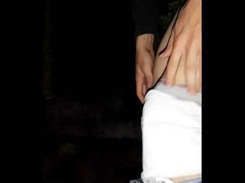 ❤️ 내 이웃이 내 격리 벽에 뛰어 들었다 ❤❌ 포르노 ko.kutjeporno.ru에서 ❌️❤